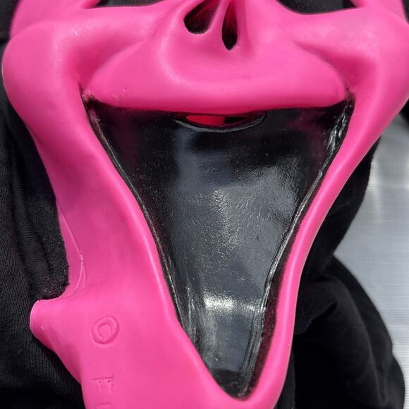 Scream Ghostface Pink Fluorescent Fun World Div Scary Rare Mask Cloth vintage - Picture 6 of 11